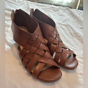 Bella Vita wedge Brown Leather Women's Sandals 9 N